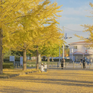 女教师大荫蒂毛茸视频
