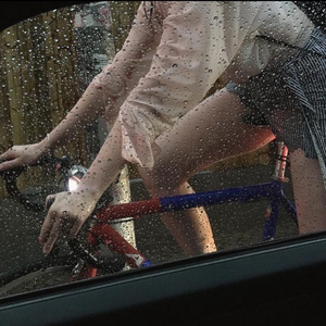 女教师大荫蒂毛茸视频
